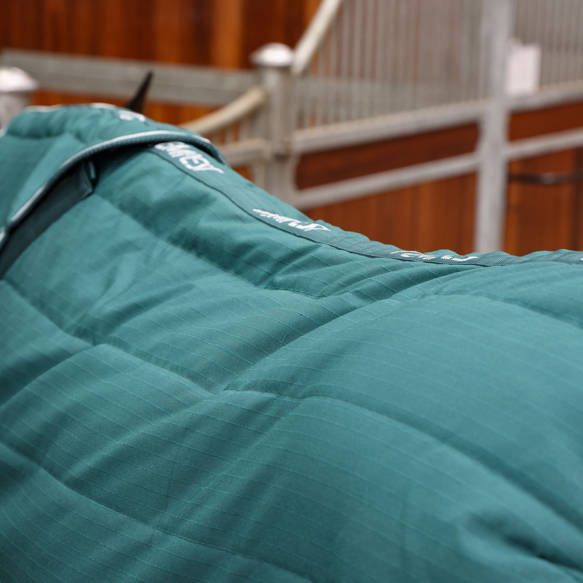 Tempest Original Stable Rug & Neck 200 g