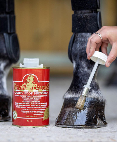 Kevin Bacon Liquid Hoof Dressing 1 Litre