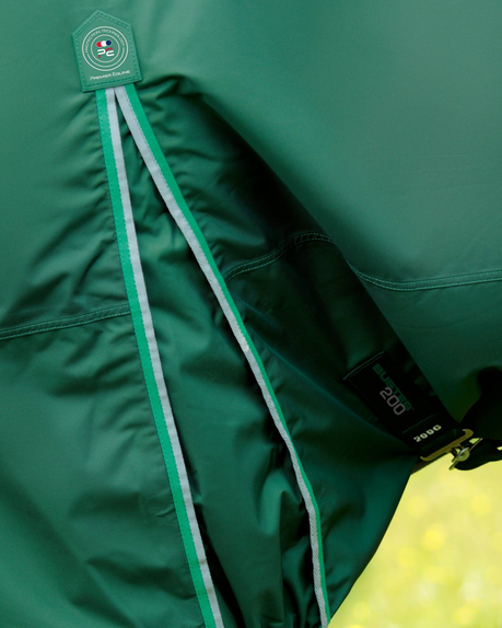 Premier Equine Buster Turnout With Snug Fit Neck 200 g