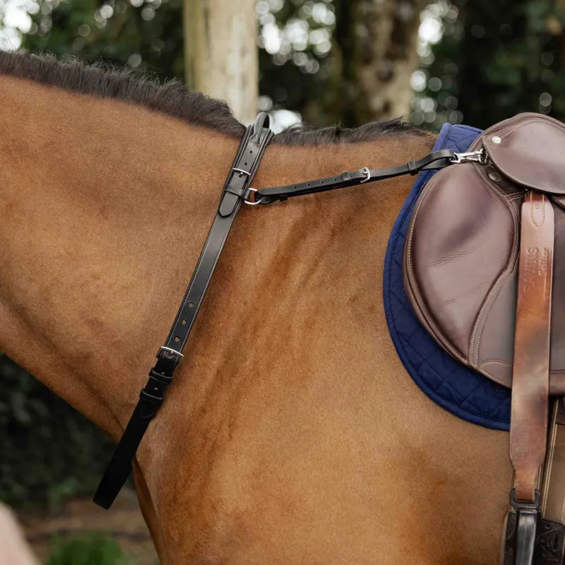 Mackey Neck Strap With Handle