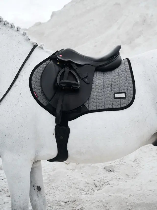 Lemieux Aspen Cc Square