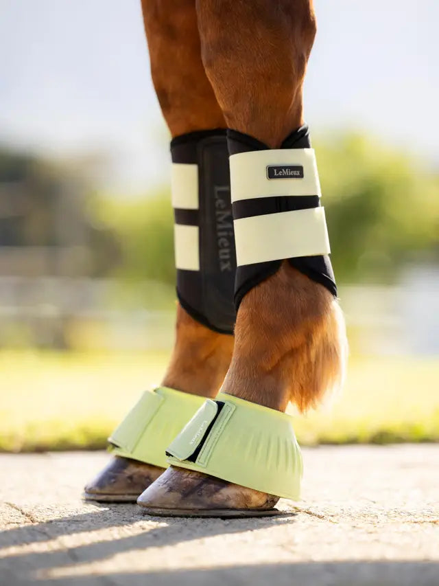 Le Mieux Rubber Bell Boot