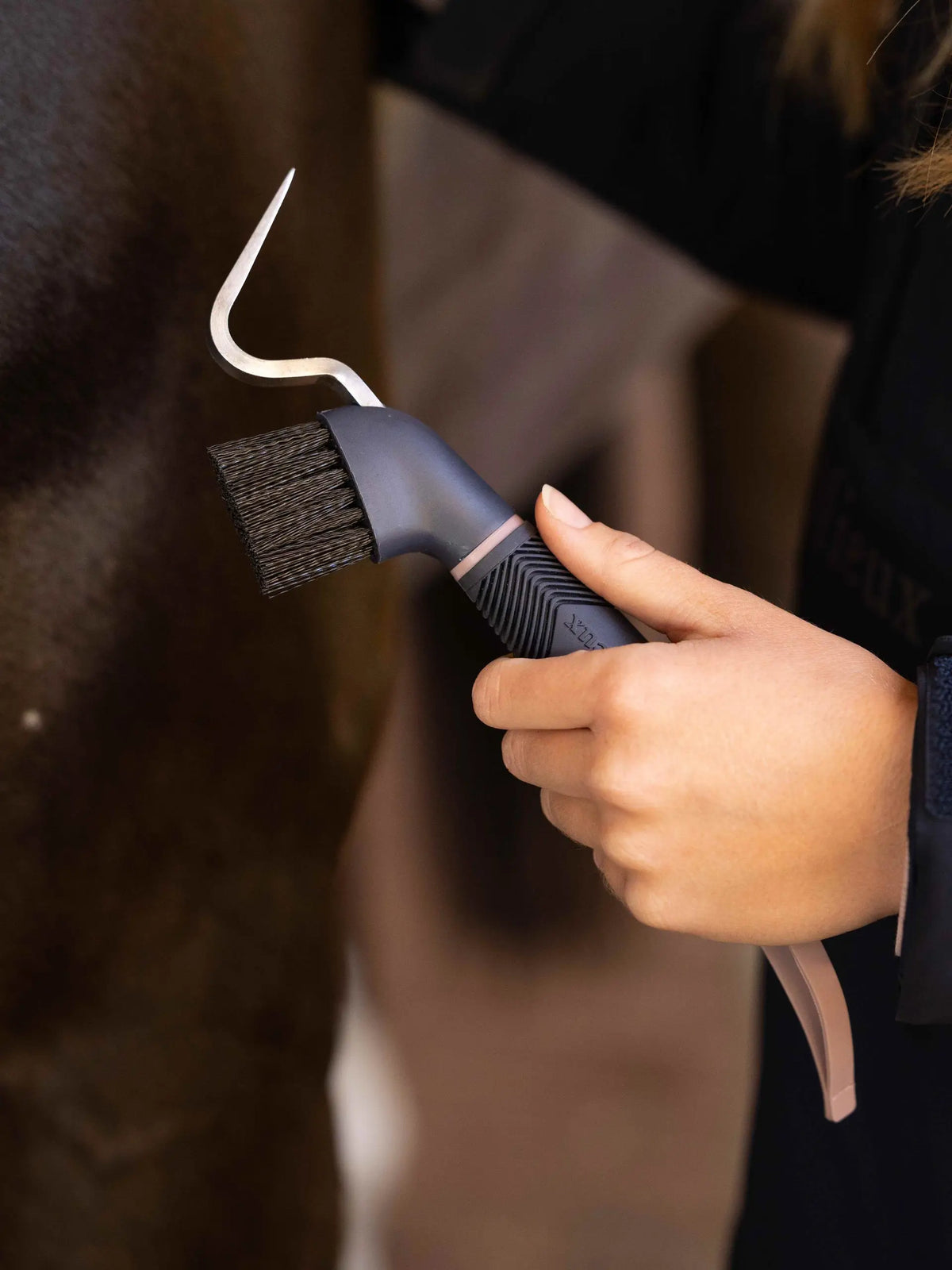 Lemieux Heavy Duty Hoof Pick - Navy
